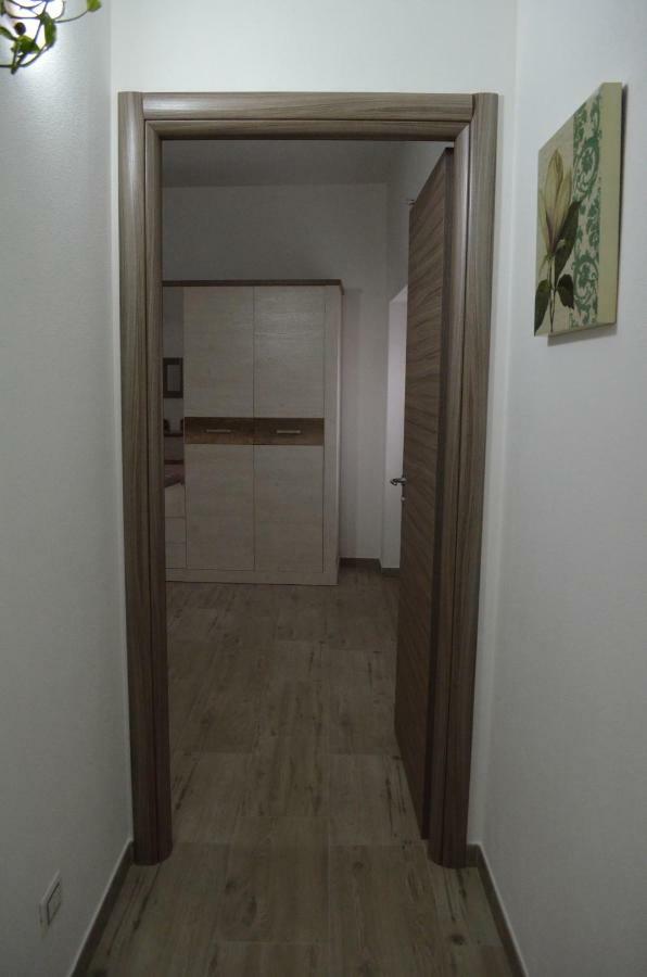 Appartamento Vacanza da Luisa San Giovanni Suèrgiu Esterno foto