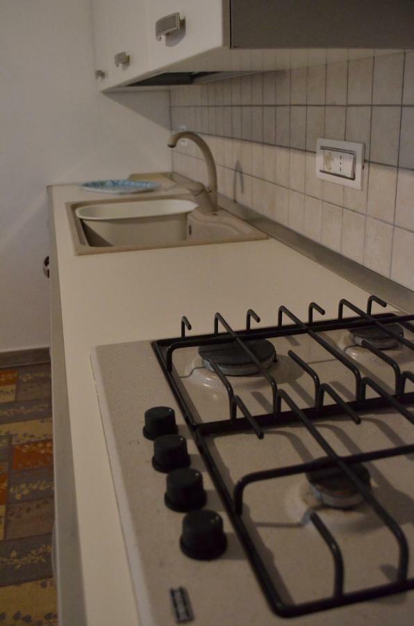 Appartamento Vacanza da Luisa San Giovanni Suèrgiu Esterno foto