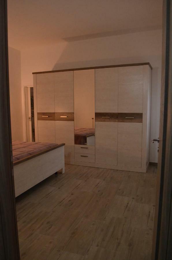 Appartamento Vacanza da Luisa San Giovanni Suèrgiu Esterno foto