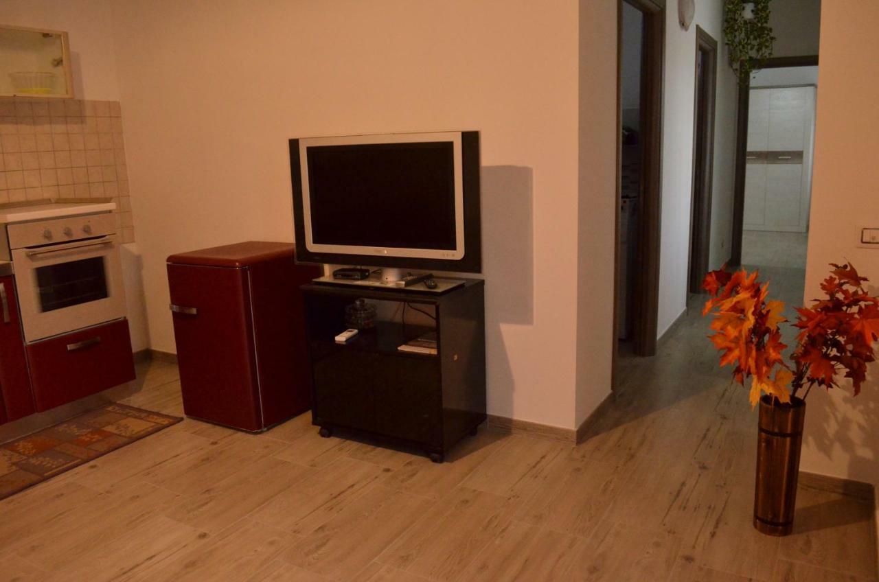 Appartamento Vacanza da Luisa San Giovanni Suèrgiu Esterno foto